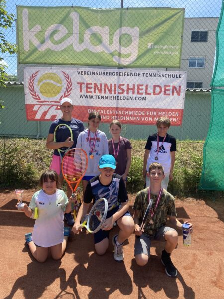Tenniscamp: HeldInnen von Morgen
